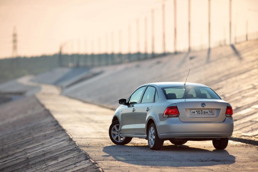  Volkswagen Polo Sedan 2010 года  (фото 92 из 123)